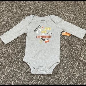 Unisex Thanksgiving Bodysuit No More Milk.. Pass Me The Leftovers Size 0-3 M